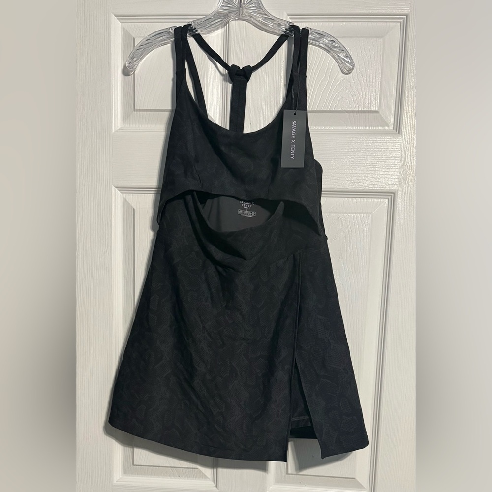 Savage X Fenty Dusky Grey Boa Baddie Print Sporty Dress with Shorts - Picture 6 of 9